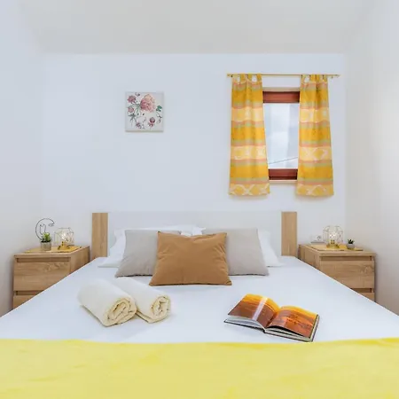 Holiday home Dori With Private Pool